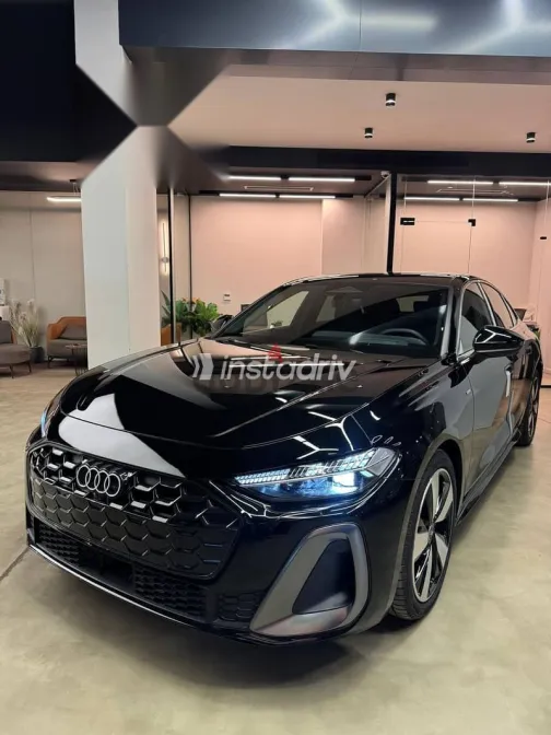 اودي A5 2025 أسود جديدة للبيع - 2