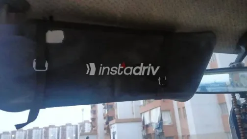 مازدا 323 1982 أبيض مستعملة للبيع - 5