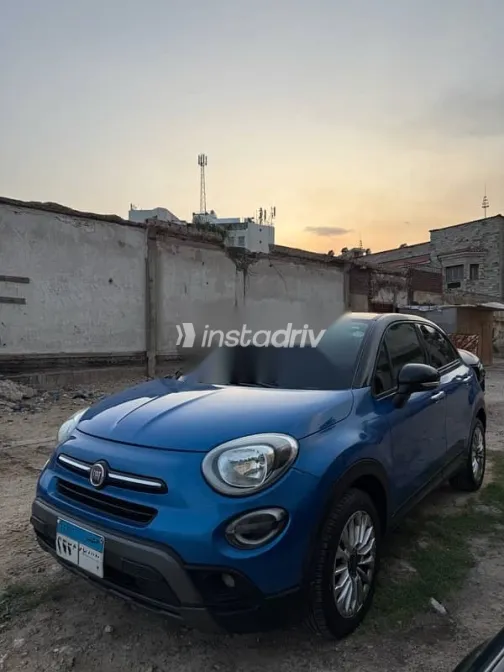 فيات 500 2021 أزرق غامق مستعملة للبيع - 5