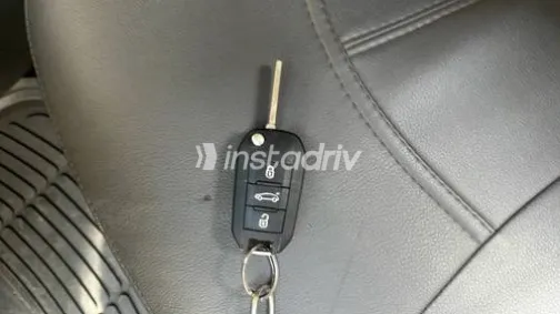 سيتروين سي اليزيه 2020 أبيض مستعملة للبيع - 8