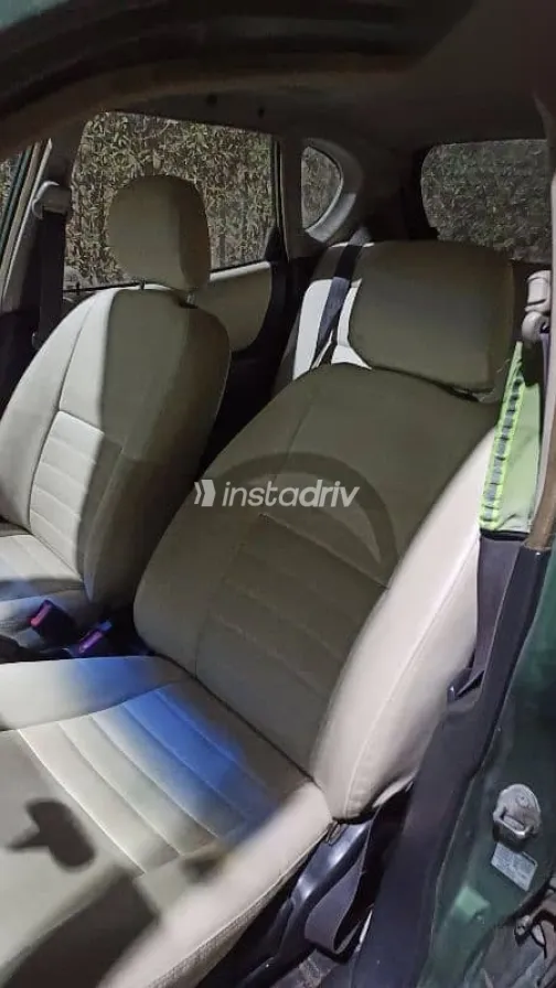 دايهاتسو سيريون 2000 أخضر مستعملة للبيع - 6