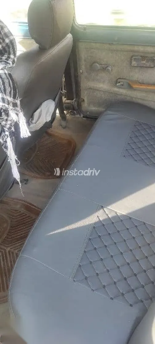 فيات نوفا 1997 أزرق غامق مستعملة للبيع - 5