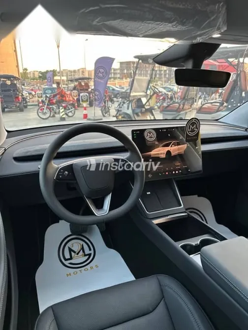 تسلا موديل 3 2025 أبيض جديدة للبيع - 4