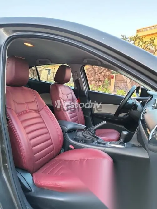 مازدا 3 2018 بني مستعملة للبيع - 6