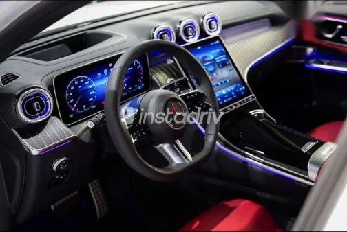 مرسيدس GLC 2025 أبيض جديدة للبيع - 2