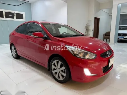 هيونداي اكسنت 2024 أحمر مستعملة للبيع - 2