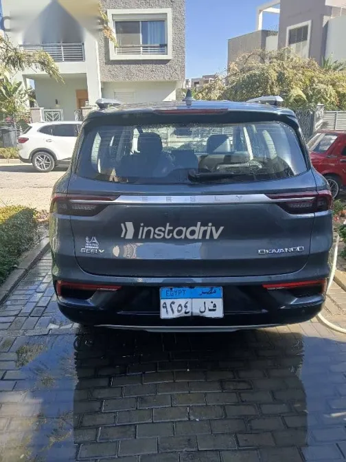 جيلي اوكافانجو 2024 رمادي مستعملة للبيع - 4