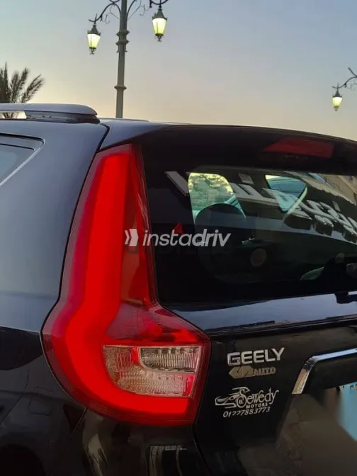 جيلي امجراند 2019 أسود مستعملة للبيع - 10