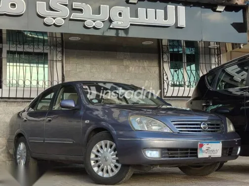 Nissan Sunny 2011 Dark Blue Used for Sale - 2