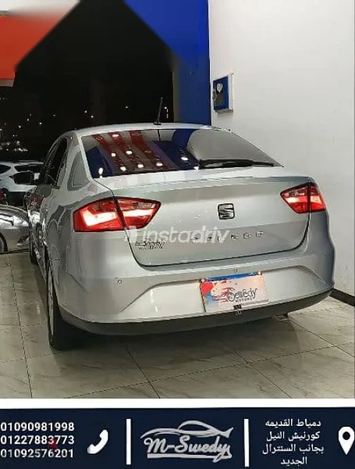 سيات توليدو 2019 رمادي مستعملة للبيع - 7