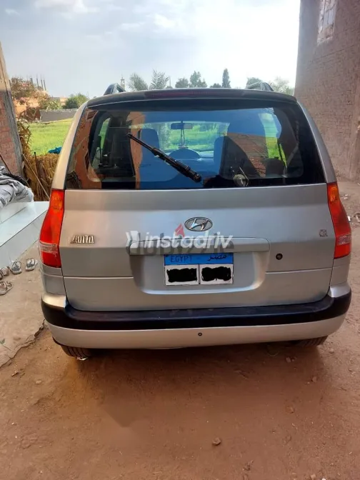 هيونداي ماتريكس 2002 أخضر مستعملة للبيع - 3