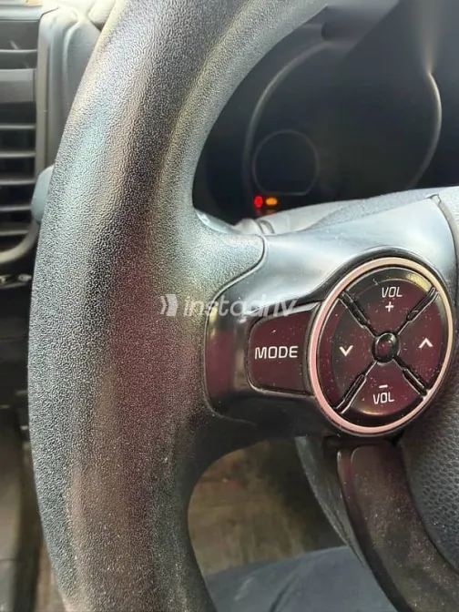 كيا سول 2017 أسود مستعملة للبيع - 6