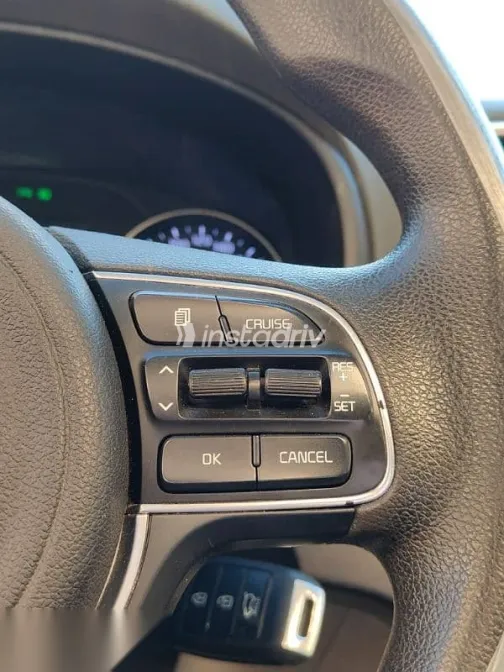 كيا سبورتاج 2018 فضي مستعملة للبيع - 3