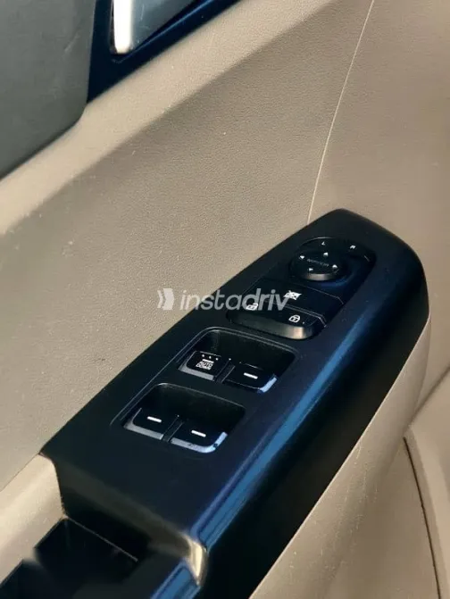 كيا سبورتاج 2018 فضي مستعملة للبيع - 5