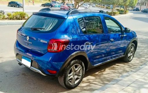 Renault Sandero Step Way 2022 White Used for Sale - 9