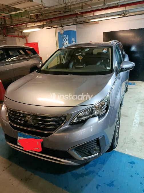 بيجو 5008 2020 أبيض مستعملة للبيع - 2