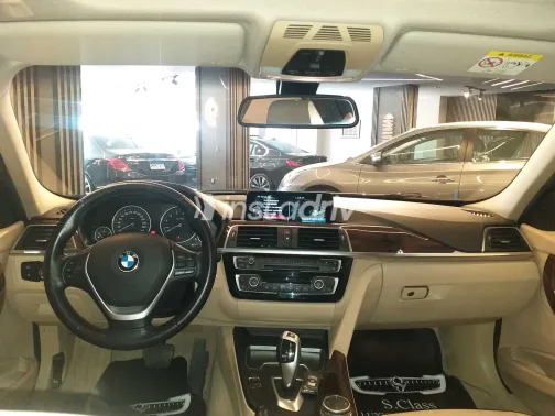 BMW 320 2016 White Used for Sale - 8