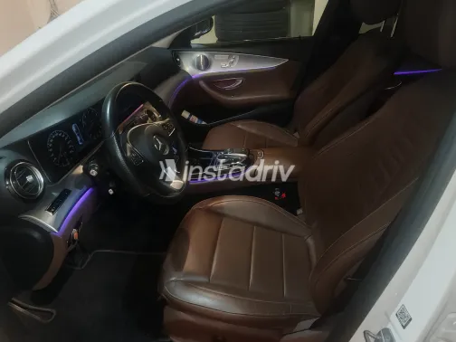 مرسيدس E 200 2018 أبيض مستعملة للبيع - 2