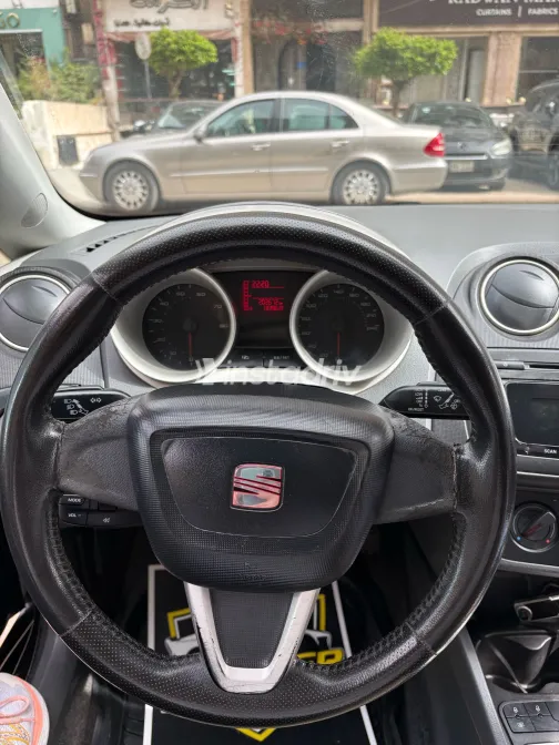 Seat Ibiza 2010 White Used for Sale - 8