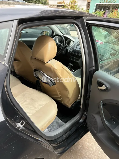 Seat Ibiza 2010 White Used for Sale - 10