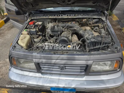 سوزوكى فيتارا 2004 أبيض مستعملة للبيع - 1