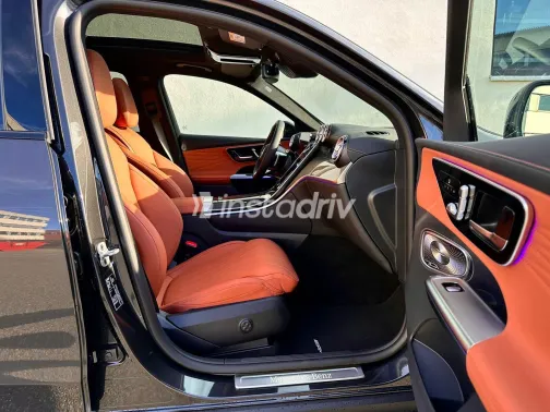 مرسيدس GLC 300 2022 أبيض مستعملة للبيع - 3