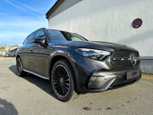 Mercedes GLC 300 2022 White Used for Sale