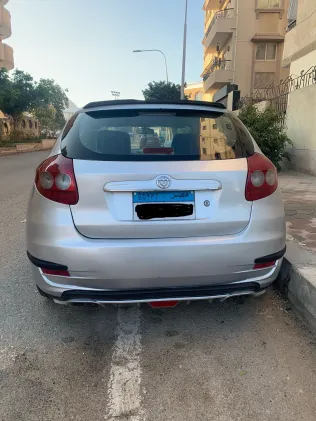 بريليانس FRV 2009 أبيض مستعملة للبيع