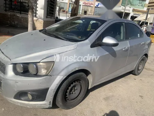 شيفروليه سونك 2013 فضي مستعملة للبيع - 1