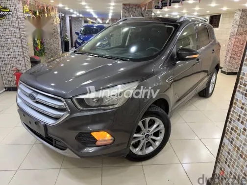 فورد كوجا 2019 رمادي مستعملة للبيع - 2