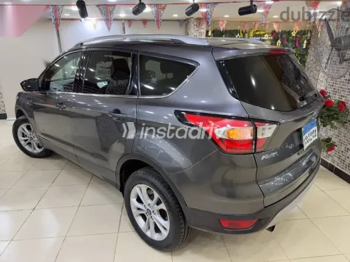 فورد كوجا 2019 رمادي مستعملة للبيع - 9