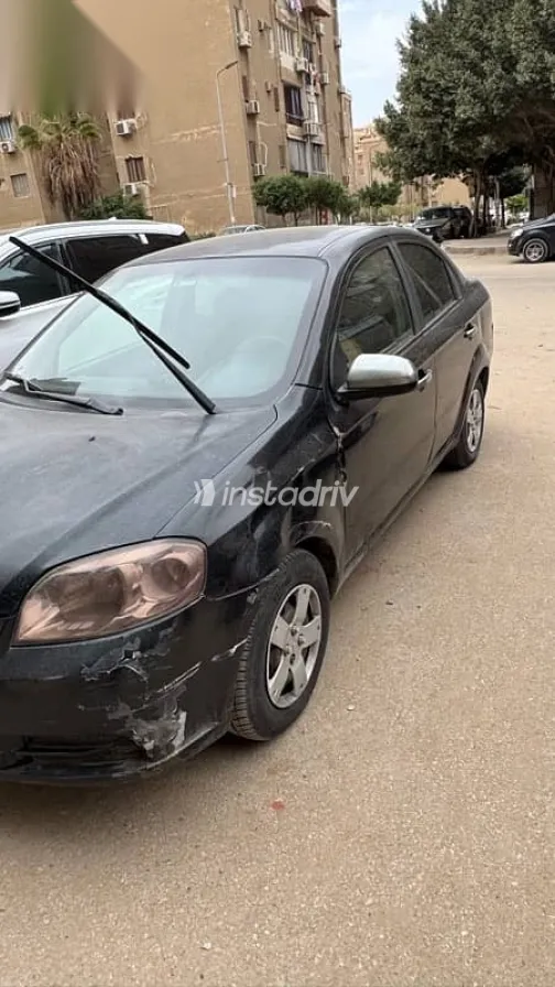 شيفروليه افيو 2013 أسود مستعملة للبيع - 4