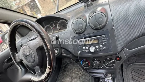 شيفروليه افيو 2013 أسود مستعملة للبيع - 6