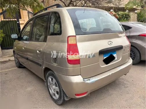 هيونداي ماتريكس 2010 ذهبي مستعملة للبيع - 6