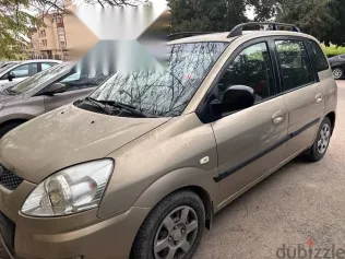 هيونداي ماتريكس 2010 ذهبي مستعملة للبيع