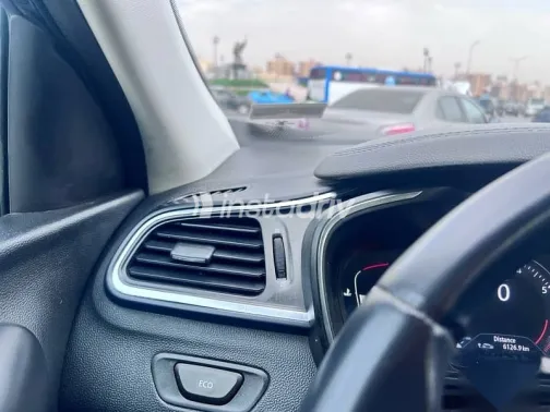 رينو كادجار 2017 أسود مستعملة للبيع - 1