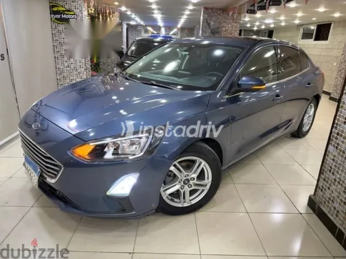 فورد فوكس 2021 أزرق غامق مستعملة للبيع - 2