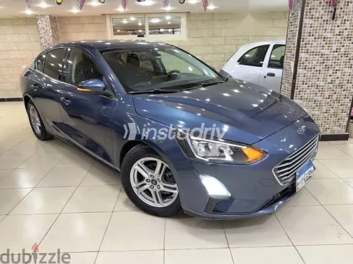 فورد فوكس 2021 أزرق غامق مستعملة للبيع - 3