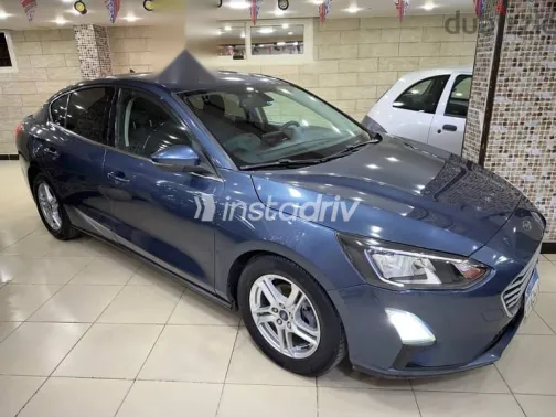 فورد فوكس 2021 أزرق غامق مستعملة للبيع - 5