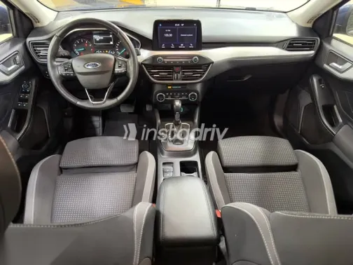 فورد فوكس 2021 أزرق غامق مستعملة للبيع - 10