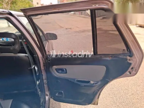 هيونداي اكسيل 1996 أبيض مستعملة للبيع - 9