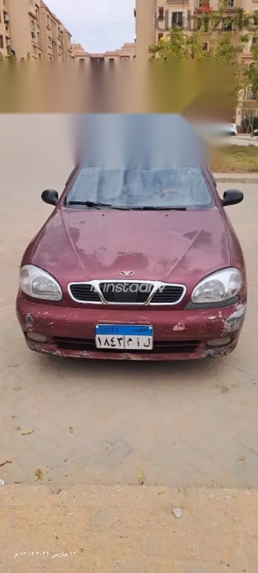 دايو لانوس 1998 أحمر مستعملة للبيع - 1