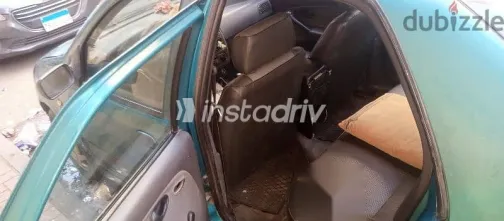 فيات سينا 2000 أخضر مستعملة للبيع - 4