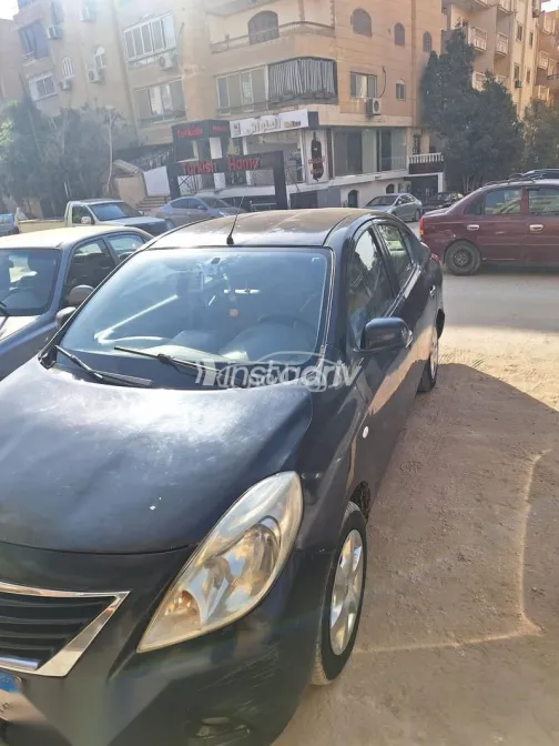 نيسان صنى 2013 أسود مستعملة للبيع - 7
