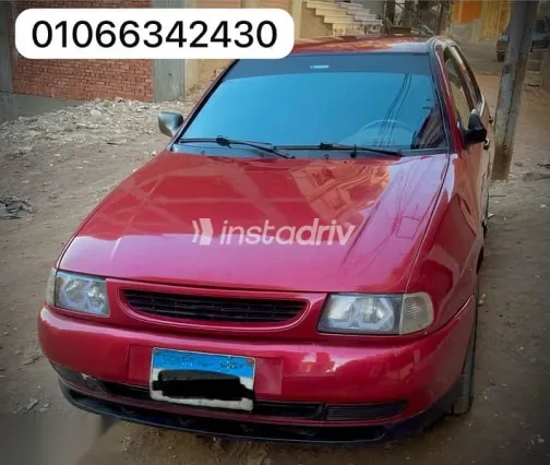 سيات ابيزا 1994 أحمر مستعملة للبيع - 3