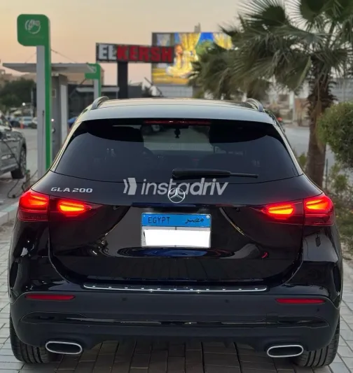 مرسيدس CLA 200 2025 أبيض مستعملة للبيع - 1