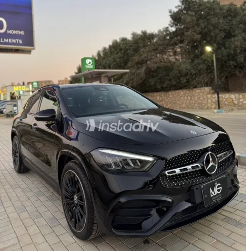 مرسيدس CLA 200 2025 أبيض مستعملة للبيع - 3