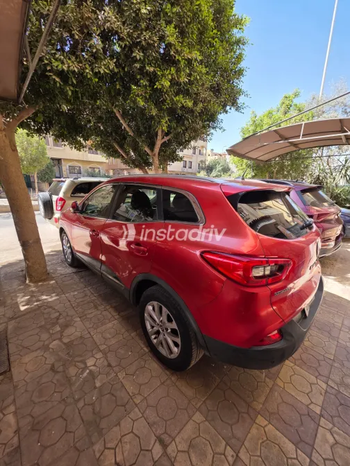 Renault Kadjar 2019 White Used for Sale - 4