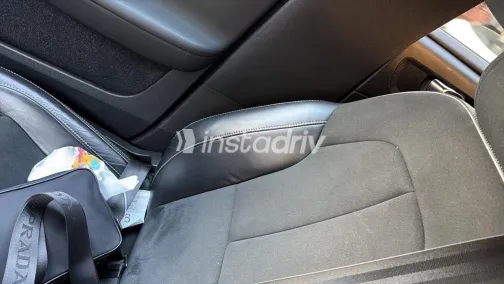 فولفو XC 40 2021 أبيض مستعملة للبيع - 2