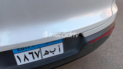 فولفو XC 40 2021 أبيض مستعملة للبيع - 6